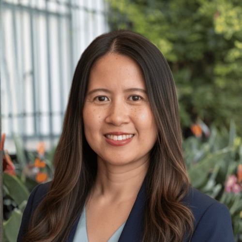  Ratna Komalasari